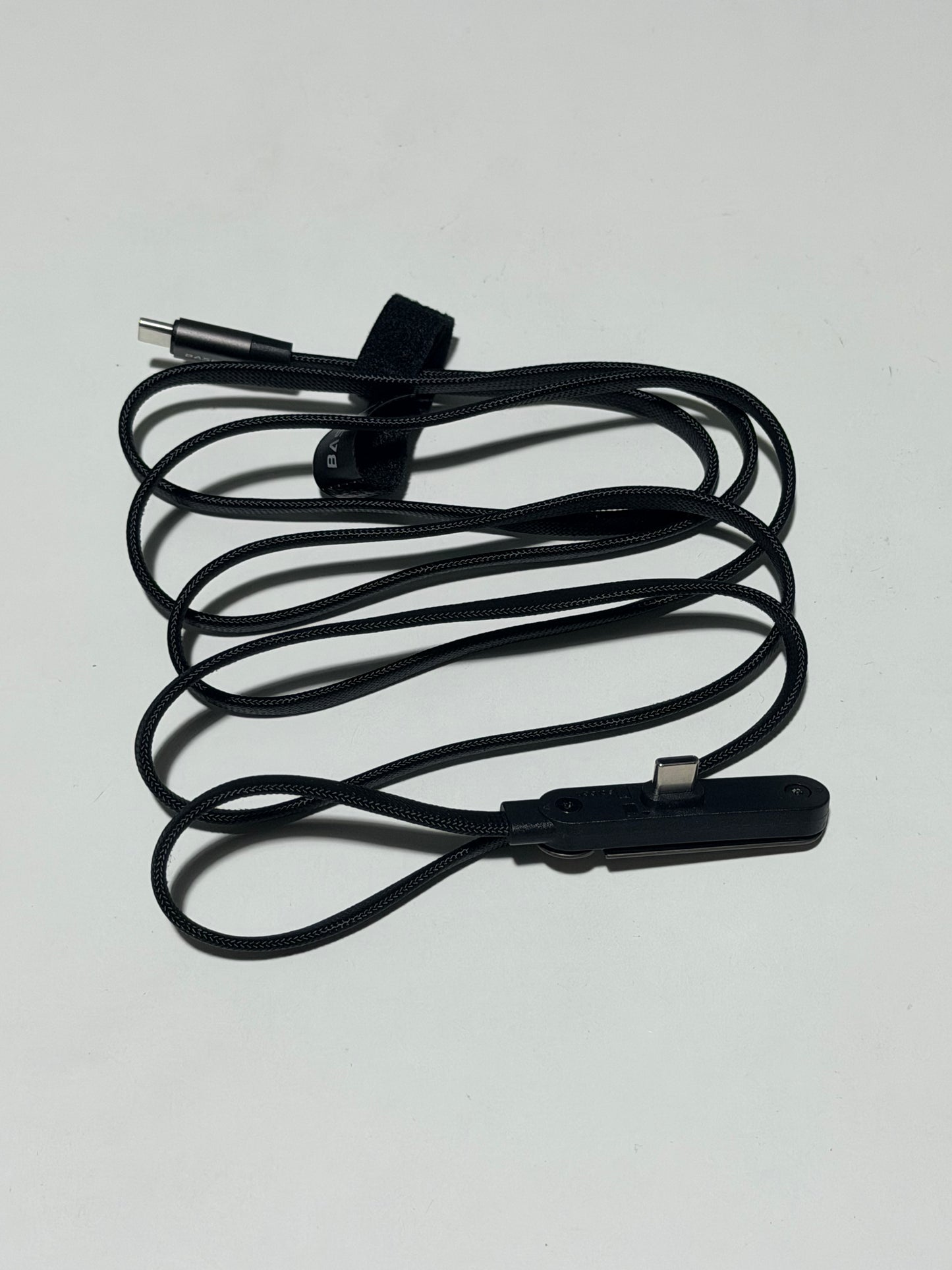 240W Foldable Stand USB-C Fast Charging Cable 240W折叠支架Type-C快充数据线