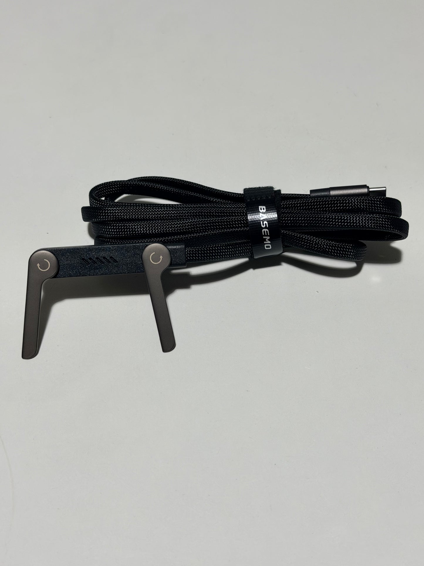 240W Foldable Stand USB-C Fast Charging Cable 240W折叠支架Type-C快充数据线