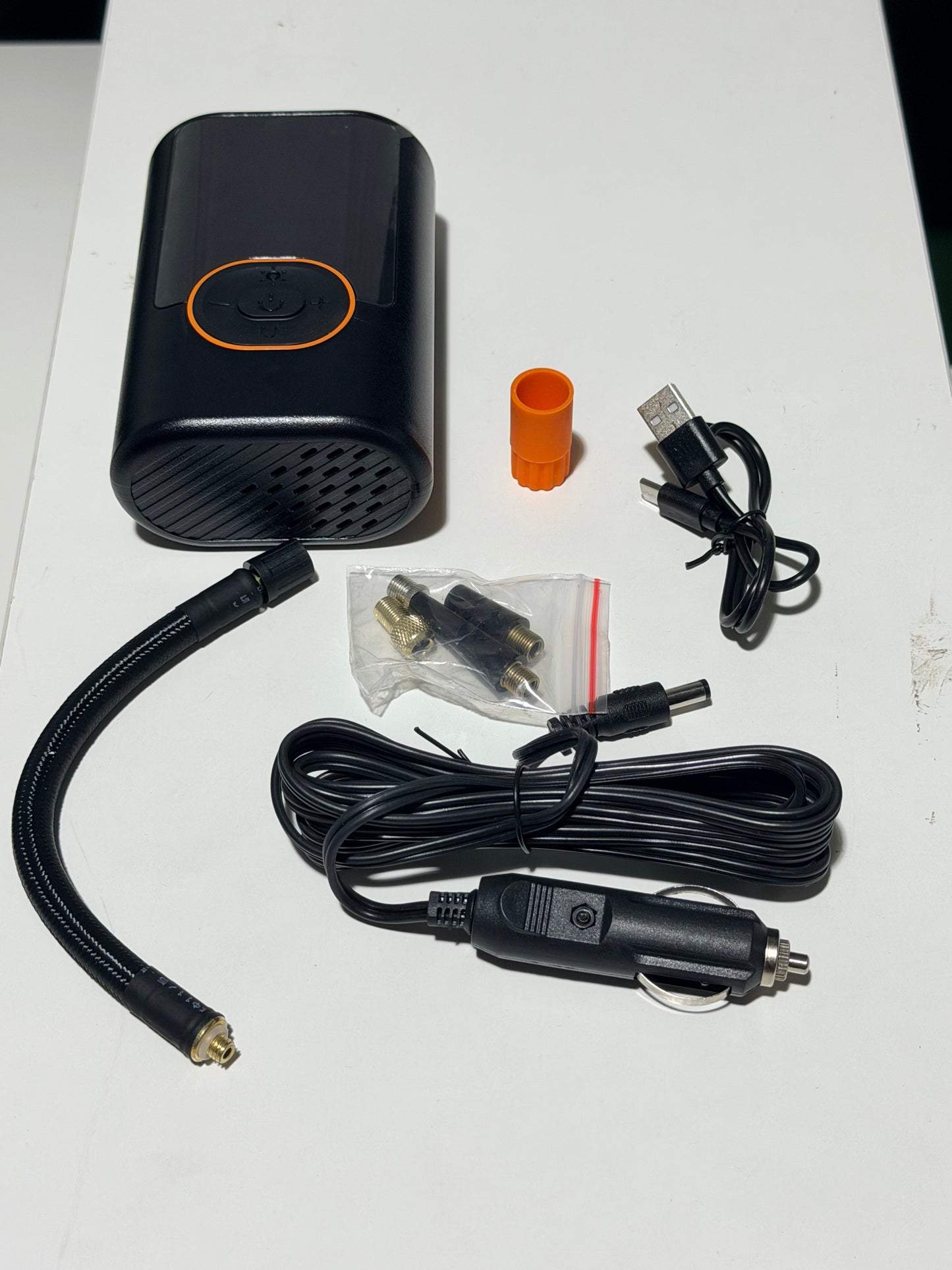 Portable Smart Air Pump  便携智能充气泵